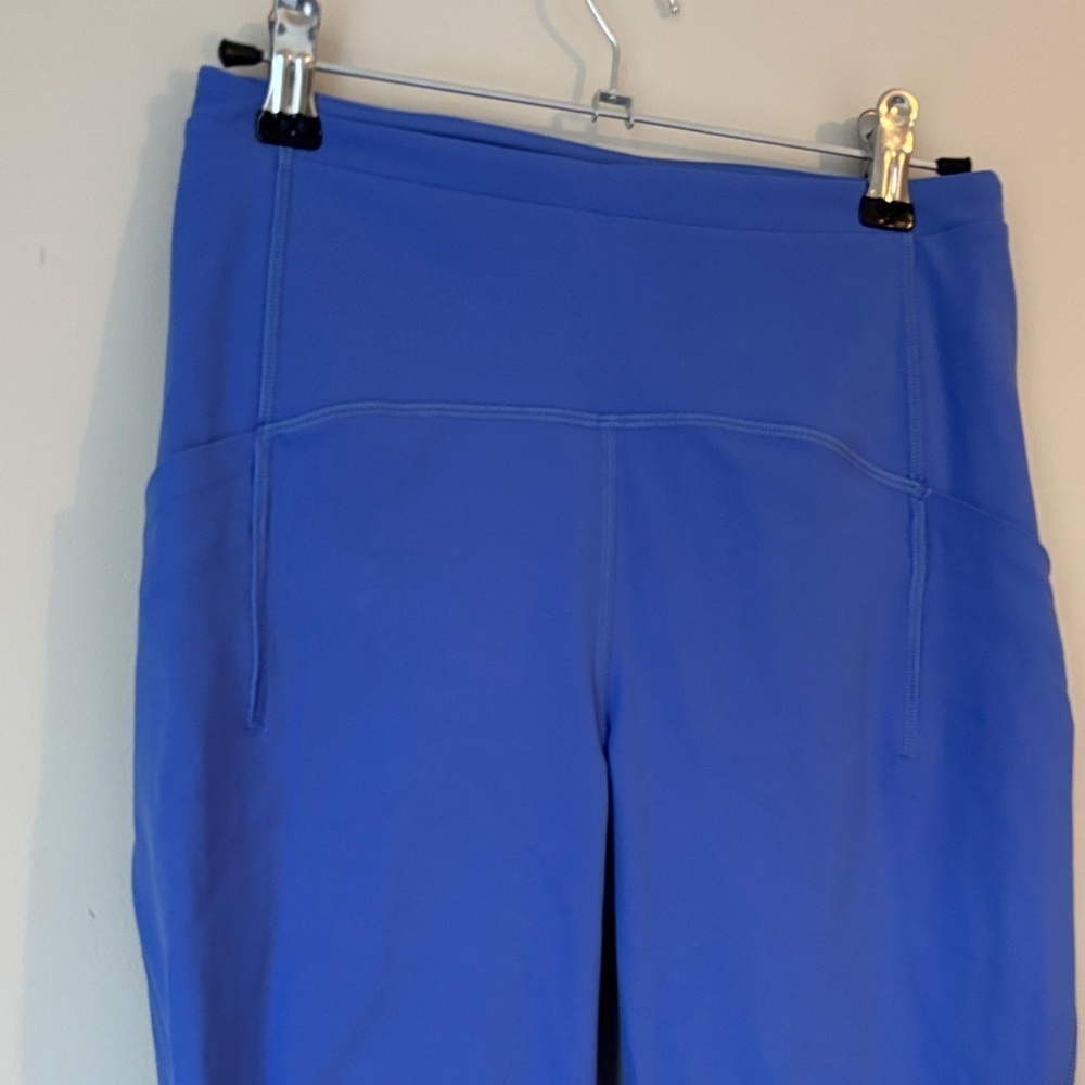 Lululemon ๐ purple periwinkle leggings yoga fitness size 4 - Picture 6 of 12